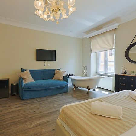 Art House Suites56 Via Del Babuino 56 Rzym Zewnętrze zdjęcie