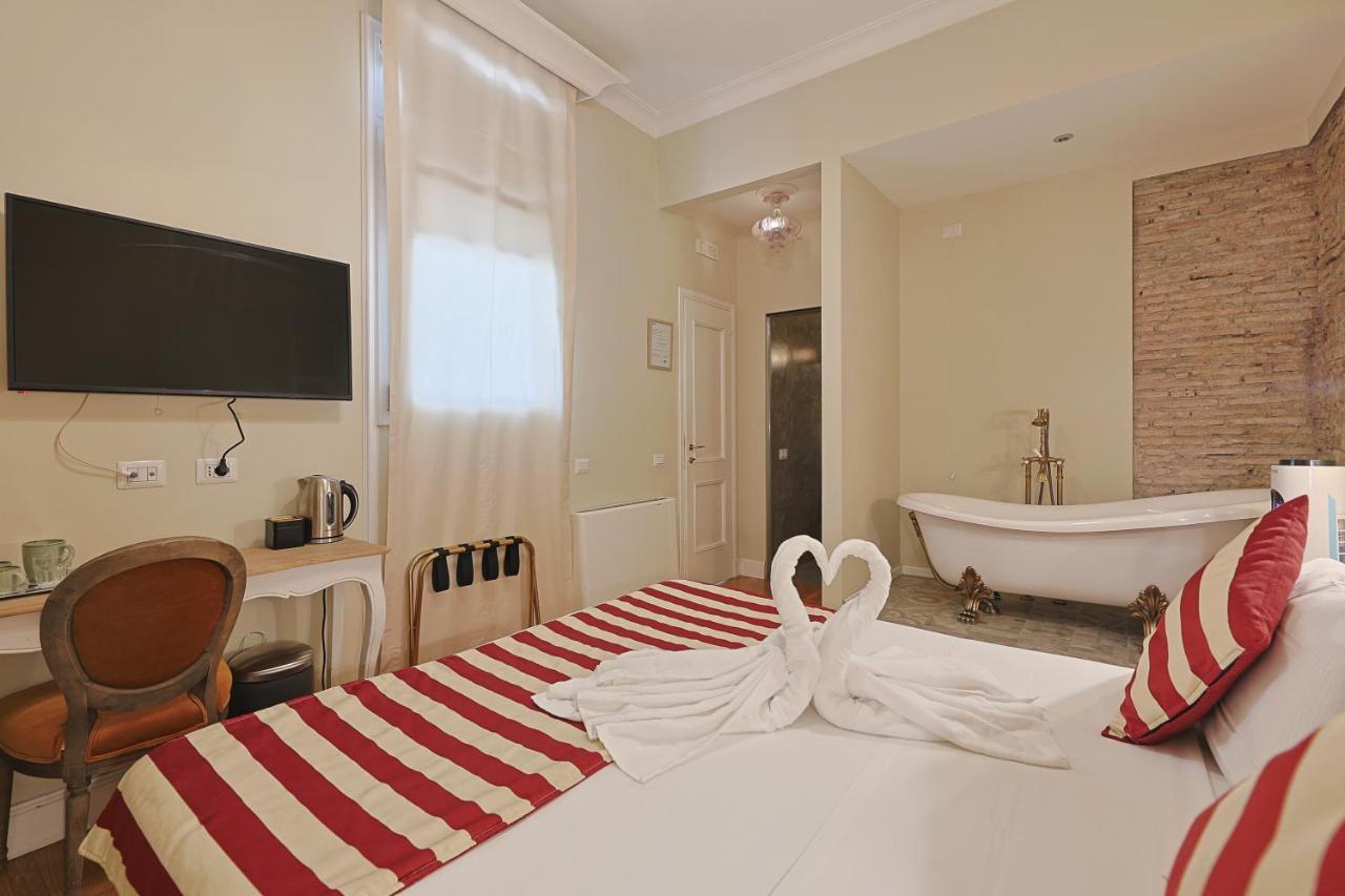 Art House Suites56 Via Del Babuino 56 Rzym Zewnętrze zdjęcie